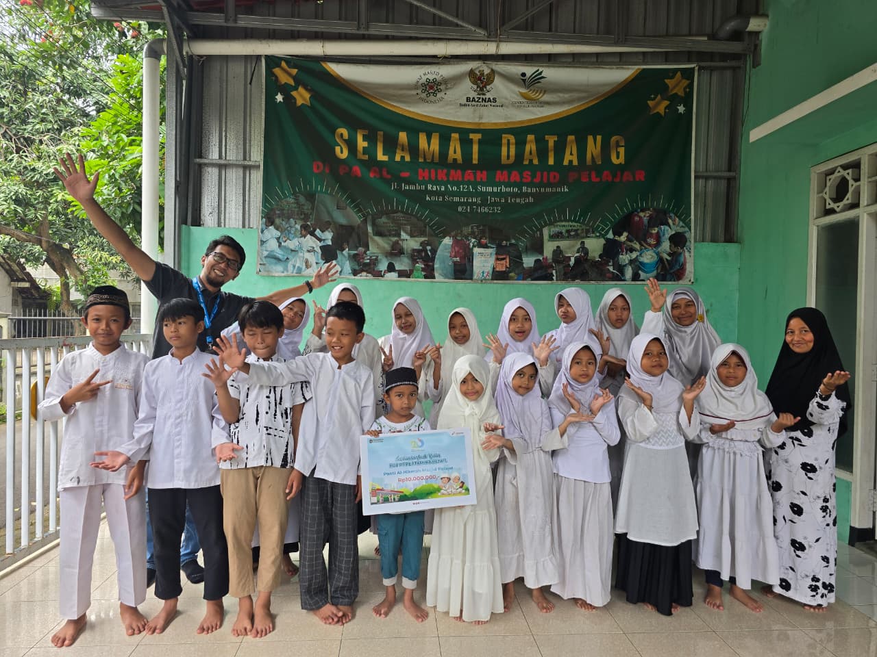 Pertamina Retail Rayakan 20 Tahun Perjalanan dengan Berbagi kepada Masyarakat di Sekitar Wilayah Operasional