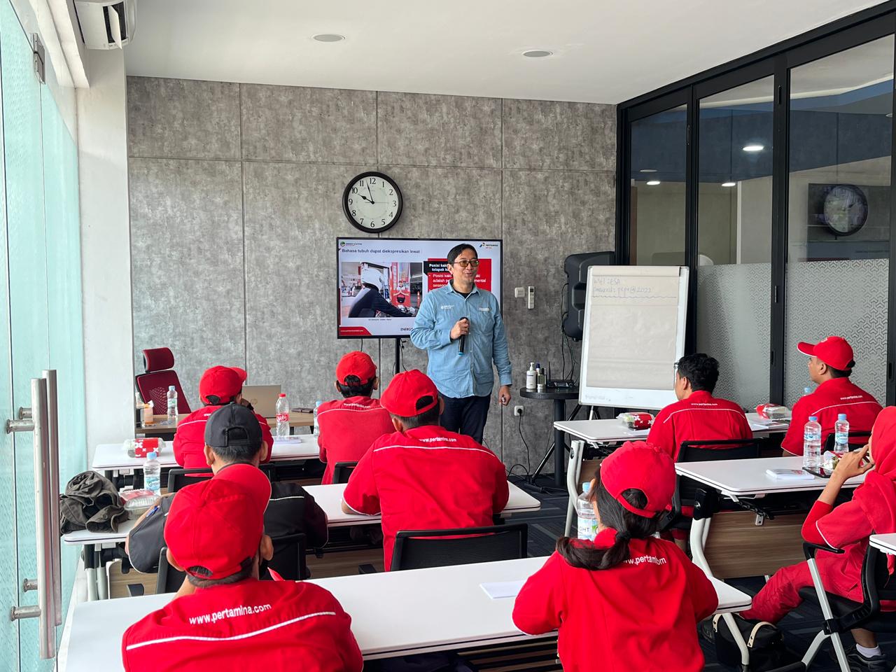 Pertamina Retail Perkuat Kompetensi Operator dan Layanan SPBU Melalui Program Pelatihan di Energy Station Academy