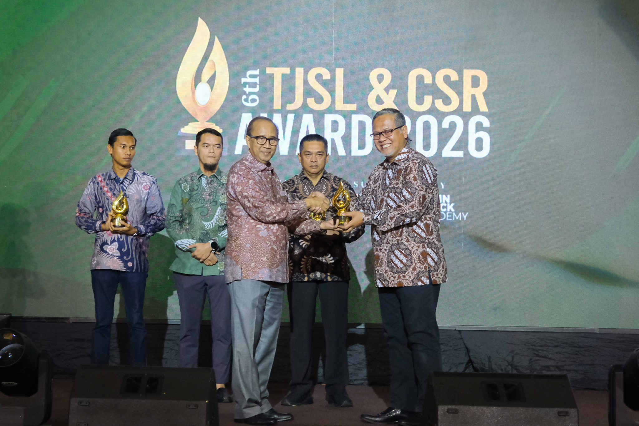 Pertamina Retail Raih Tiga Penghargaan atas Inisiatif Pemberdayaan Masyarakat dan Lingkungan